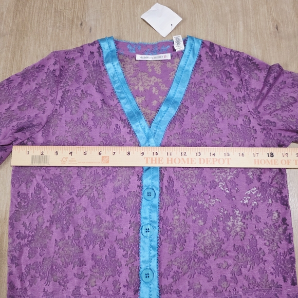NWT Victoria’s Secret Sheer Floral Cardigan Purple Blue Trim Lightweight Size M - Picture 7 of 12